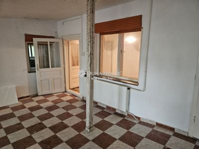 Eladó családi ház Enying