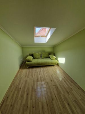 Eladó lakás Győr