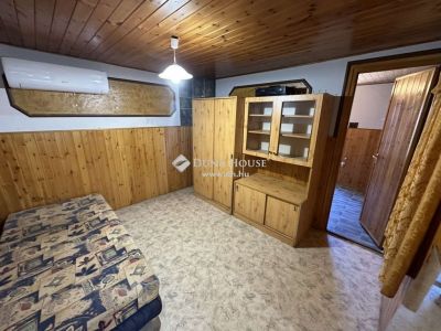Eladó nyaraló Albertirsa