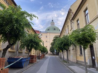 Eladó családi ház Vác