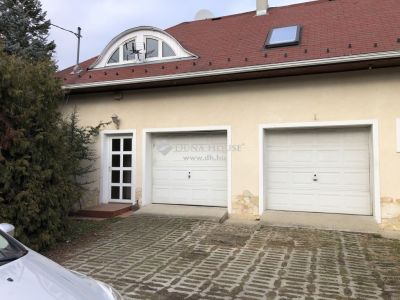 Eladó lakás Szentendre