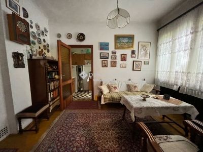 Eladó lakóövezeti telek Budapest
