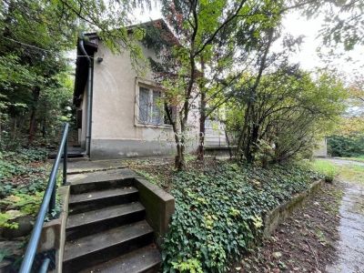 Eladó lakóövezeti telek Budapest