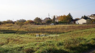 Eladó lakóövezeti telek Markaz