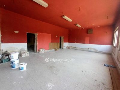Eladó családi ház Jászdózsa