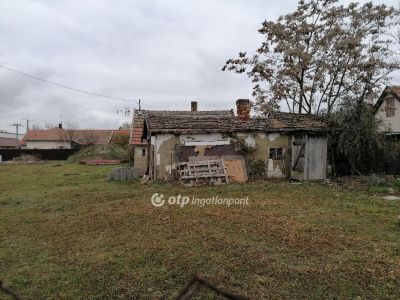 Eladó családi ház Abádszalók