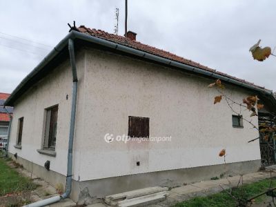 Eladó családi ház Abádszalók