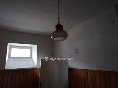 Eladó családi ház Abádszalók