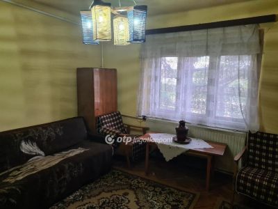 Eladó családi ház Debrecen