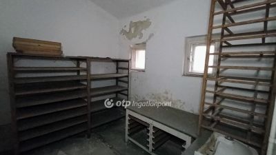 Eladó étterem, vendéglő Tiszasüly