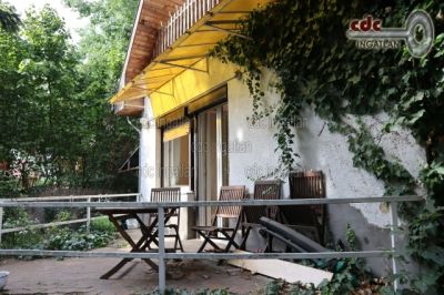 Eladó családi ház Budapest