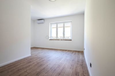Eladó lakás Pécs