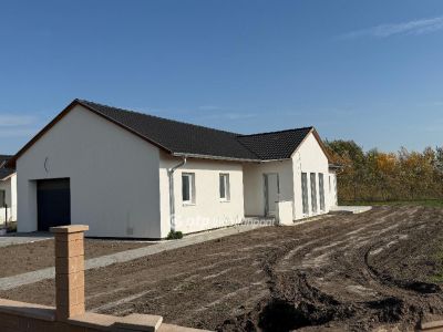 Eladó családi ház Ráckeve