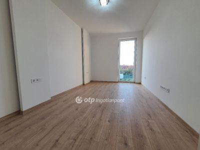 Eladó lakás Hajdúszoboszló