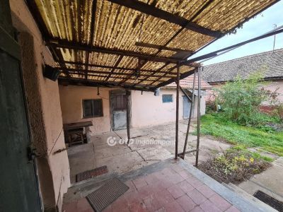 Eladó családi ház Debrecen