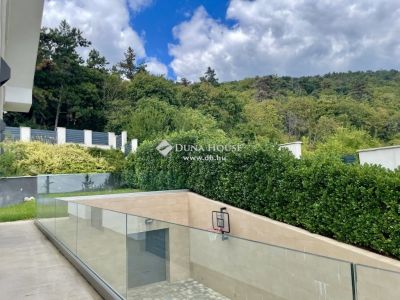 Eladó családi ház Budaörs