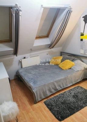Eladó lakás Pécs