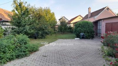 Eladó családi ház Szederkény