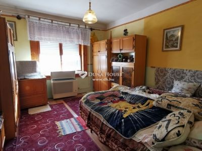 Eladó családi ház Lakitelek