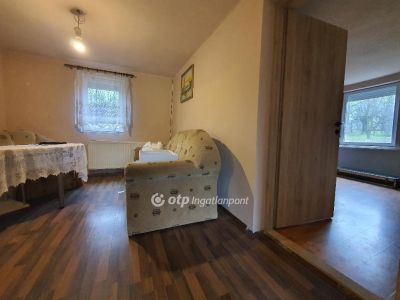 Eladó családi ház Debrecen