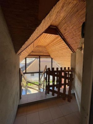 Eladó házrész Úrhida