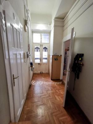 Eladó lakás Budapest