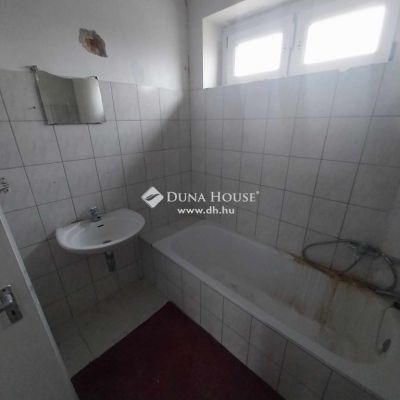 Eladó ikerház Szentmártonkáta