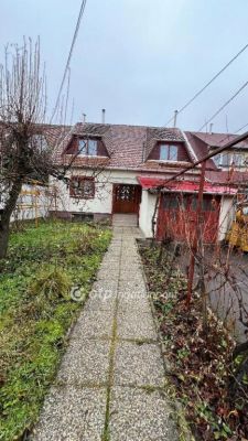 Eladó családi ház Eger