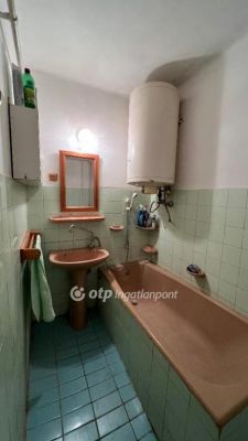 Eladó családi ház Eger
