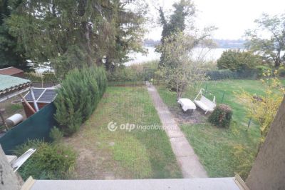 Eladó nyaraló Szigetszentmárton