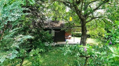 Eladó lakóövezeti telek Budaörs