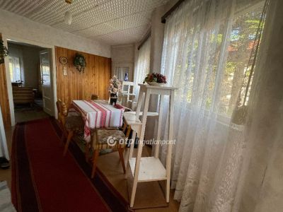 Eladó családi ház Domoszló