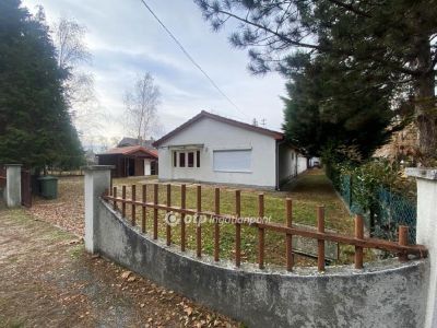 Eladó nyaraló Siófok