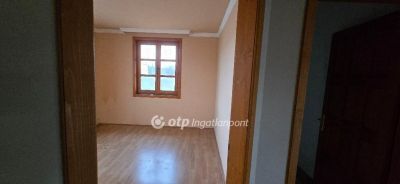 Eladó ipari terület Debrecen