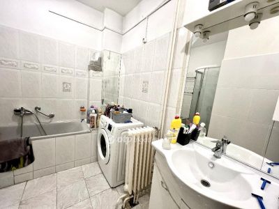 Eladó lakás Győr