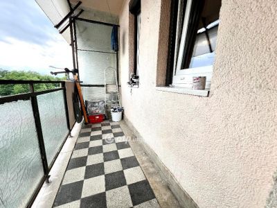 Eladó lakás Győr