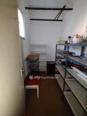 Eladó családi ház Pécs