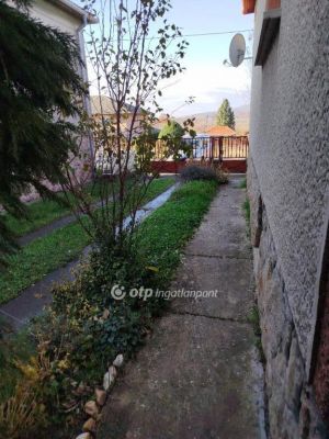 Eladó családi ház Pécs