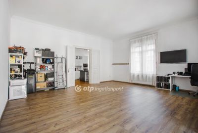 Eladó lakás Budapest