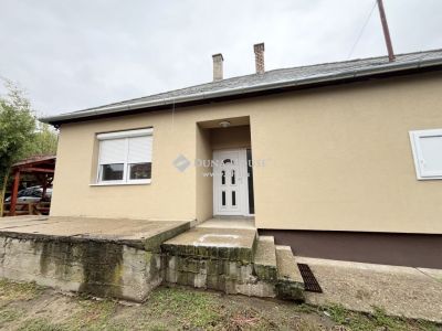Eladó családi ház Kék