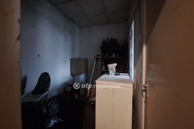 Eladó családi ház Sárrétudvari