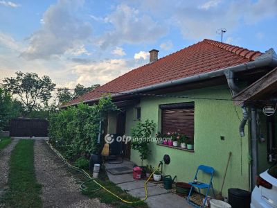 Eladó családi ház Mezőkovácsháza