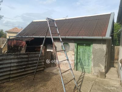 Eladó családi ház Törökszentmiklós