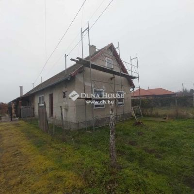 Eladó ikerház Szentmártonkáta