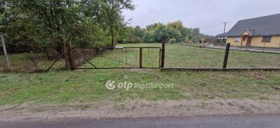 Eladó lakóövezeti telek Tápiószőlős
