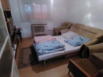Eladó családi ház Derecske