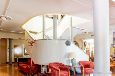 Eladó szálloda, hotel, panzió Monor