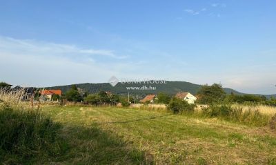 Eladó lakóövezeti telek Pilisszántó