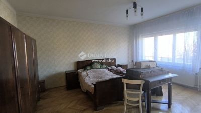 Eladó családi ház Bóly