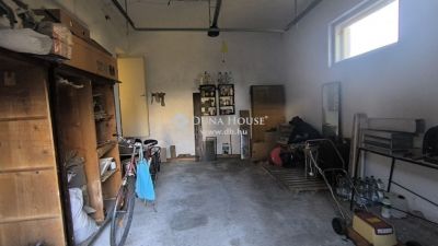 Eladó családi ház Bóly